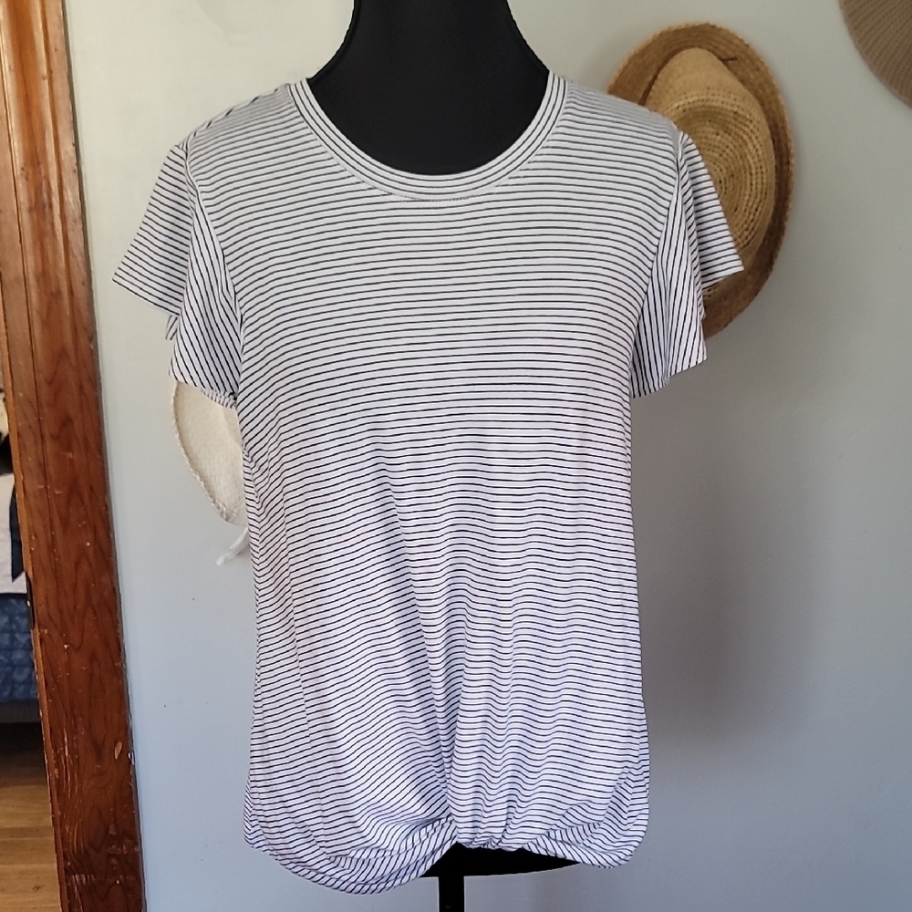 Time and Tru Black  and White Striped Short Sleeve Tee